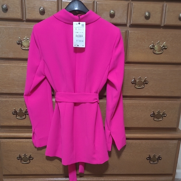 Zara Women's Vibrant Pink Suit Jacket - Picture 4 of 5